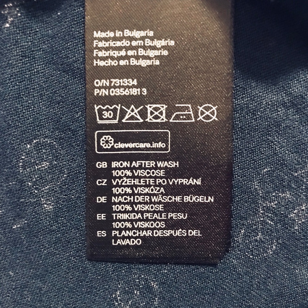 H&M Vintage Bicycle Long Sleeve Top • Medium NWOT - Picture 4 of 4
